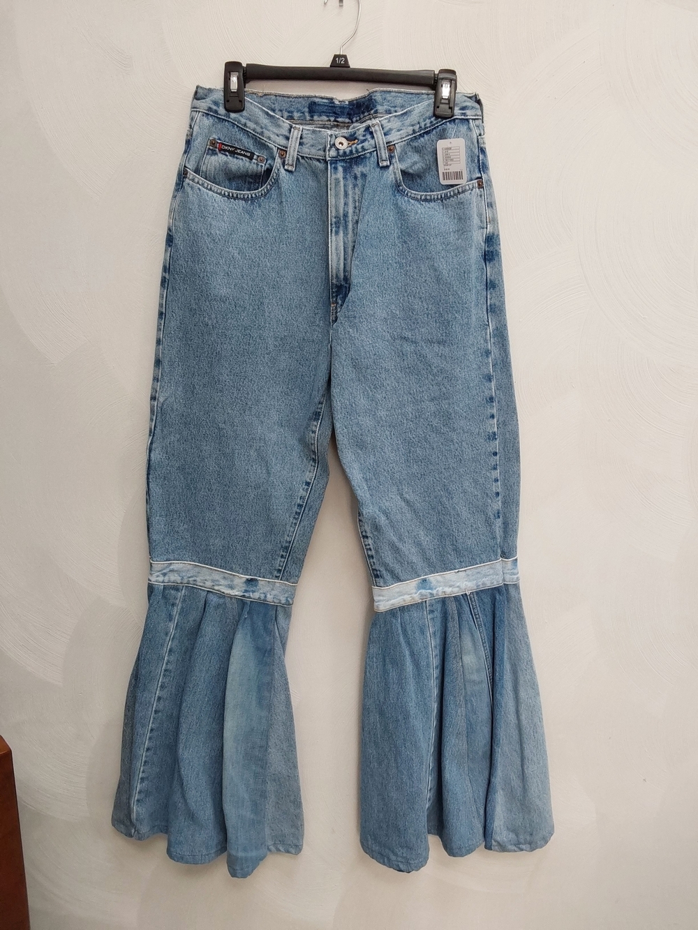 Urban Renewal NWT High Rise Flare Reworked Jeans Light Wash L 31